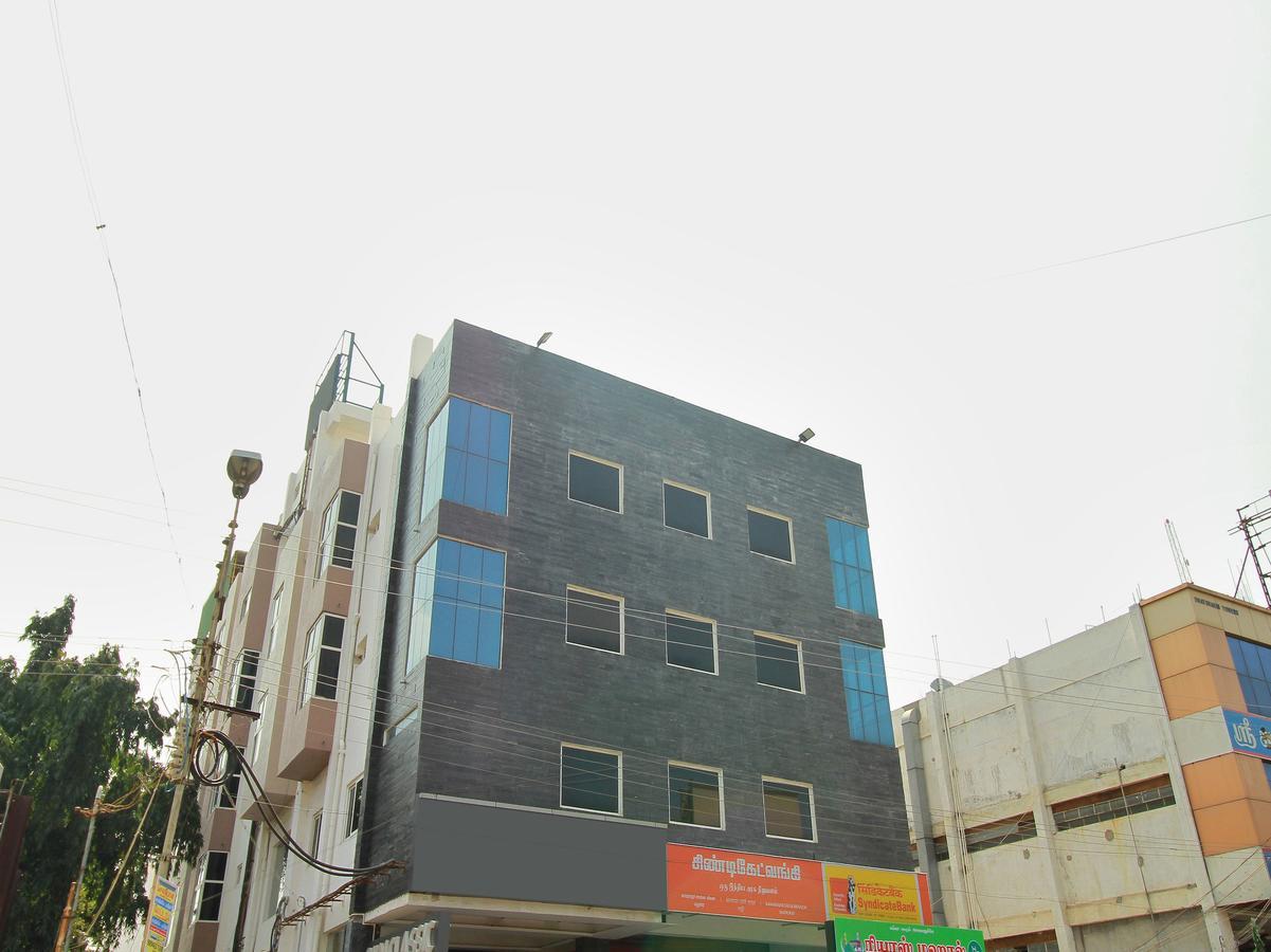 Oyo 11489 Pkn Classic Regency Madurai Luaran gambar